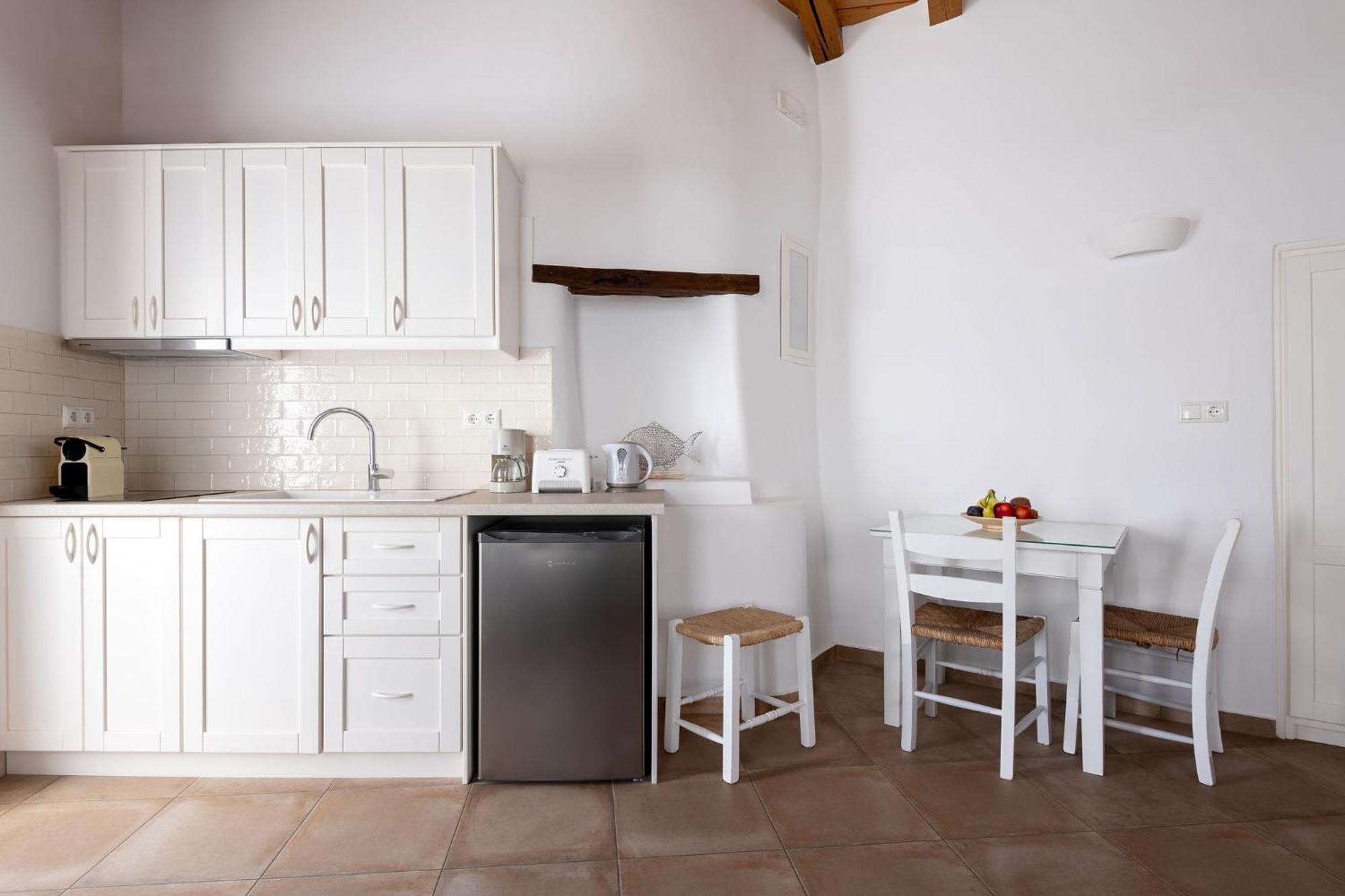 Castle Mansions Aparthotel Naxos City Exterior photo